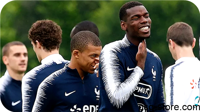 Unbelievable! Mbappe cursed by France teammates? - PSG BLOG